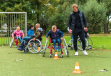 Kinderen met en zonder beperking sporten samen in Zwolle-Zuid