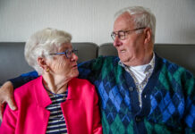 Peter en Annie Veltman vieren diamanten huwelijk in Zwolle Zuid