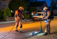Elektrische step vliegt in brand op Oude Deventerstraatweg