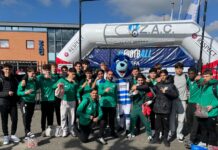 Internationaal jeugdvoetbal in Zwolle-Zuid tijdens Paasweekend