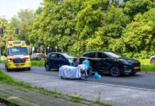 Vrouw gewond na aanrijding op Oldeneelallee